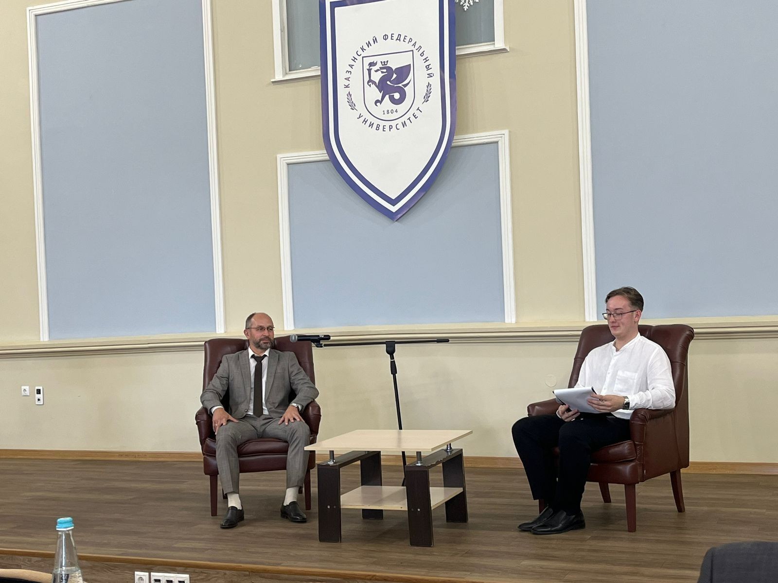 ���� ������ � ��������� ���������� � �����������