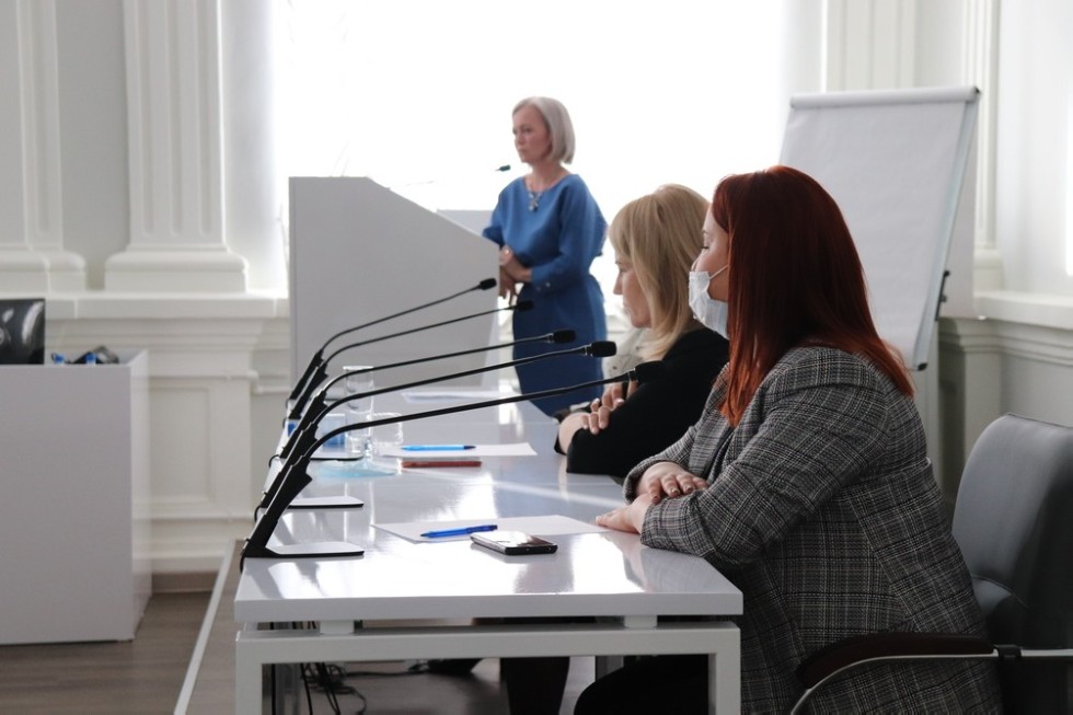 В Елабужском институте КФУ состоялся День открытых дверей для желающих обучаться по программам магистратуры В Елабужском институте КФУ состоялся День открытых дверей для желающих обучаться по программам магистратуры