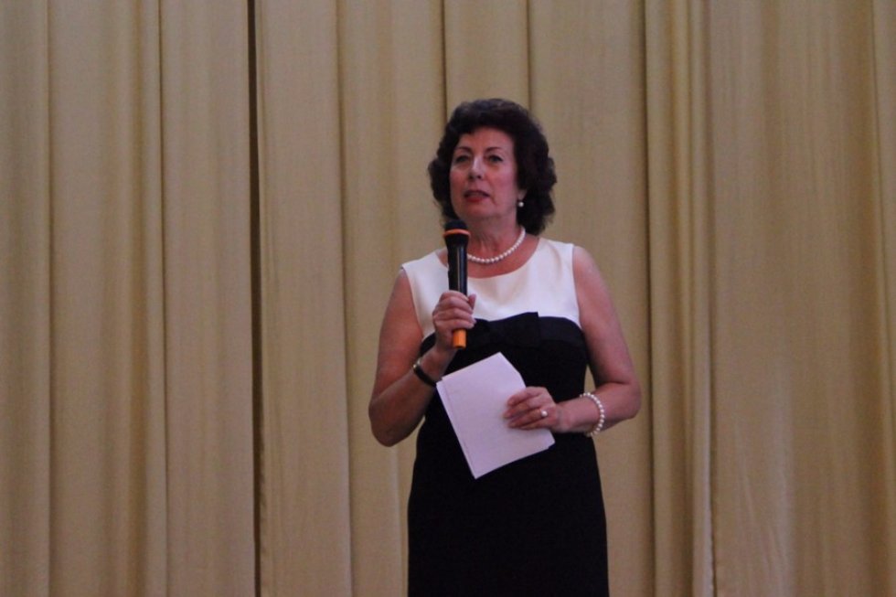 Сегодня, 10 августа состоялась торжественная церемония закрытия VII Международного фестиваля школьных учителей Сегодня, 10 августа состоялась торжественная церемония закрытия VII Международного фестиваля школьных учителей