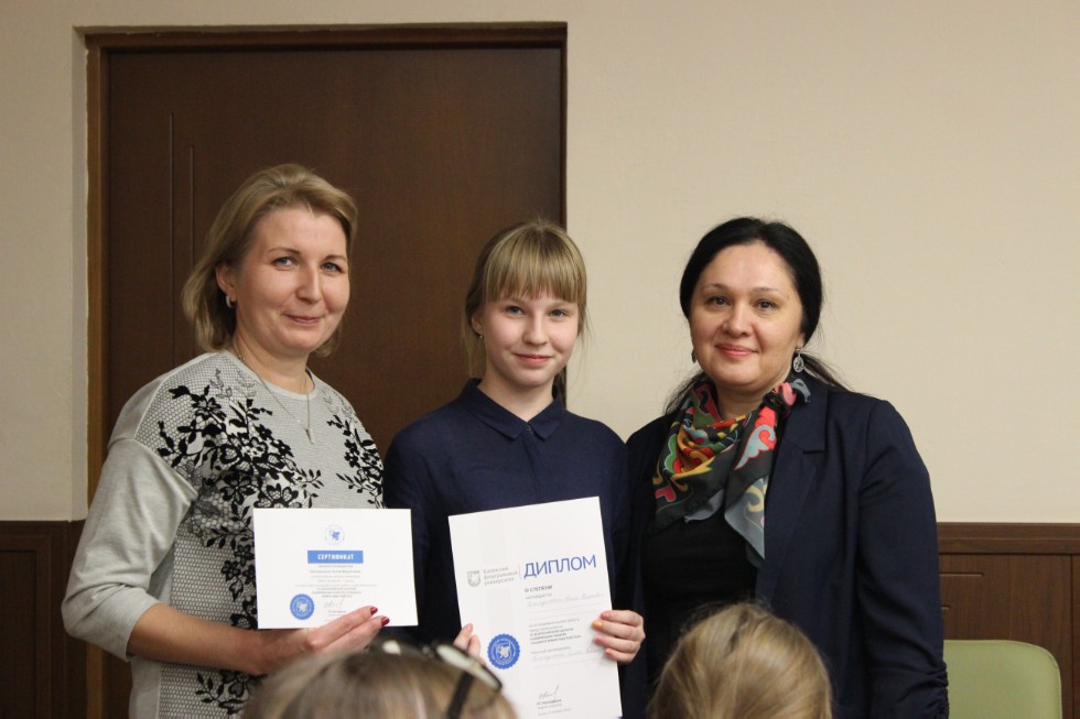 235 �����������