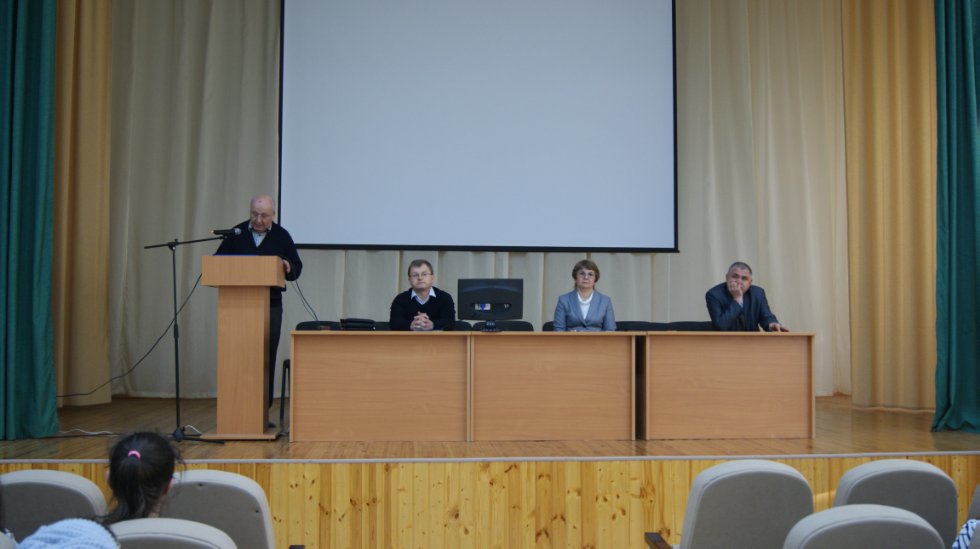 ������������������ ������ � ��� ������� ����