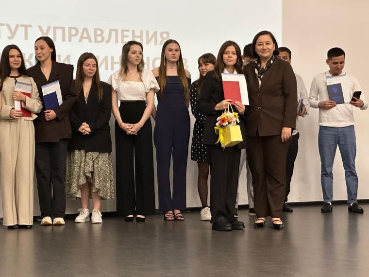 � ��������� ����������, ��������� � �������� ��������� ������ ��������� ����-������� ����� ��������