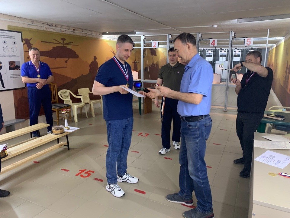 ���������� ������, ����������� 220-����� ���