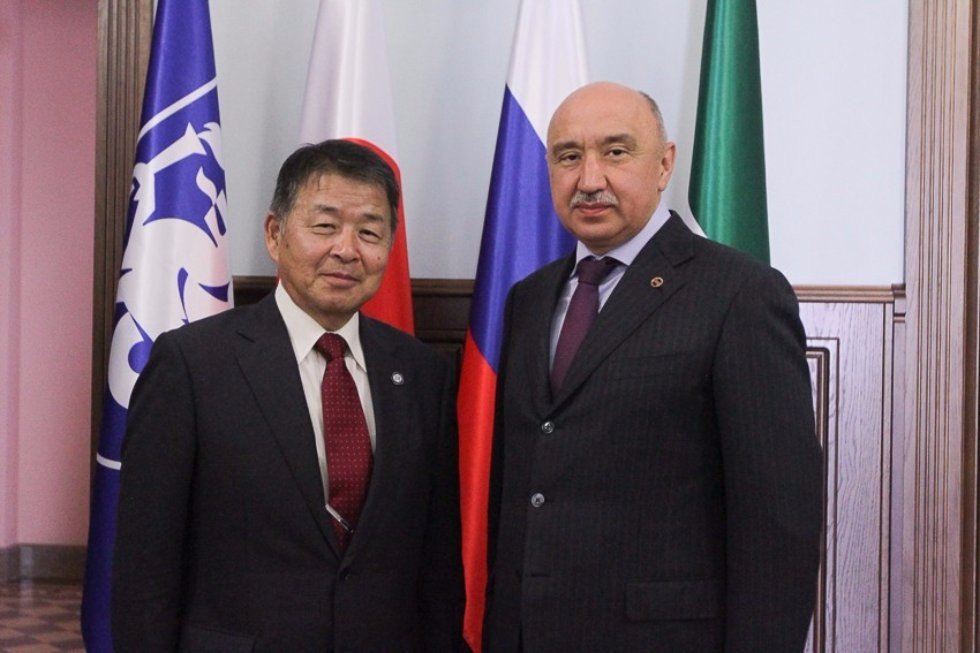 President of Kanazawa University Pays a Return Visit