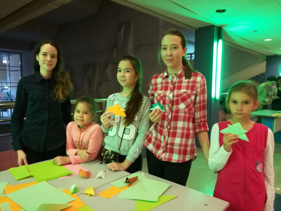 ������-������ �� ��������� � �������� ��������� ������ � ������� ������������ ���