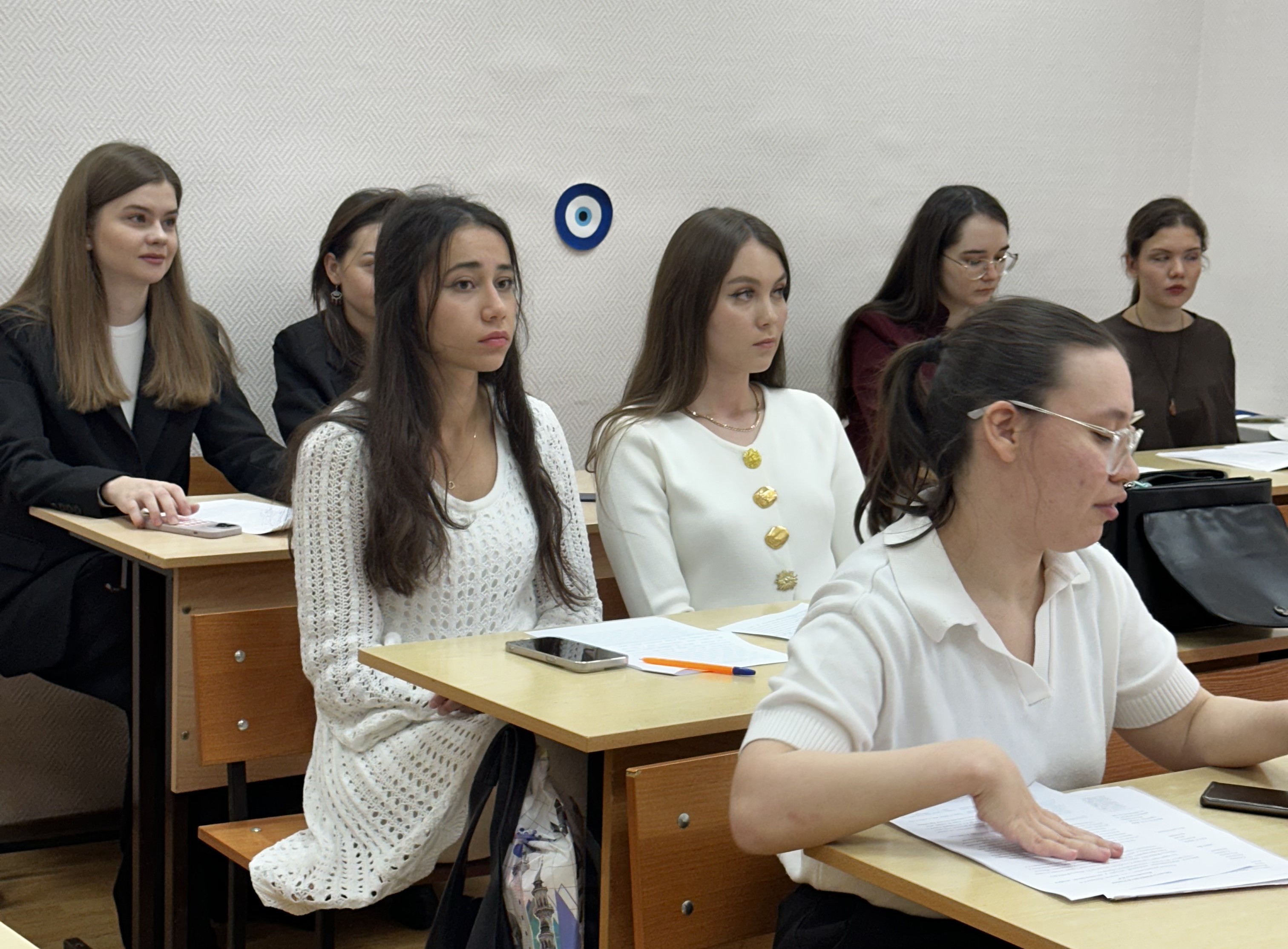 В ИМОИиВ прошла секция, посвящённая историко-политическим и культурным аспектам развития тюрко-мусульманского мира В ИМОИиВ прошла секция, посвящённая историко-политическим и культурным аспектам развития тюрко-мусульманского мира