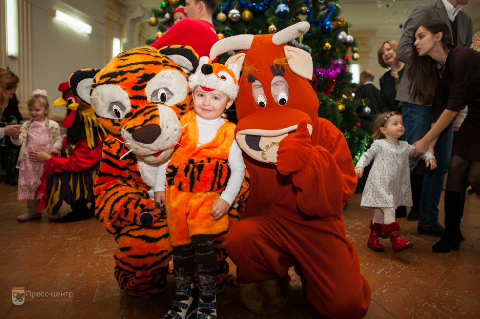 'Елочка, гори!' 'Елочка, гори!'