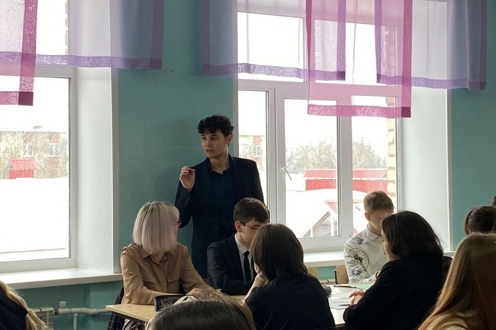 'И снова здравствуйте!' Встреча с психолого-педагогическими классами в Бугульме 'И снова здравствуйте!' Встреча с психолого-педагогическими классами в Бугульме