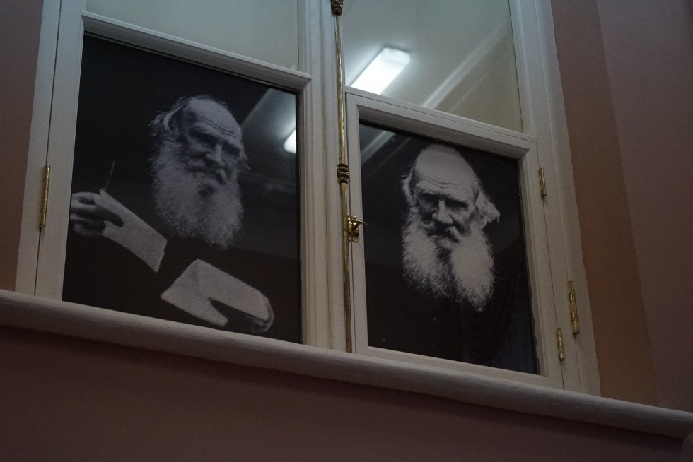 PRO Science Night: historical dance, lectures and live paintings