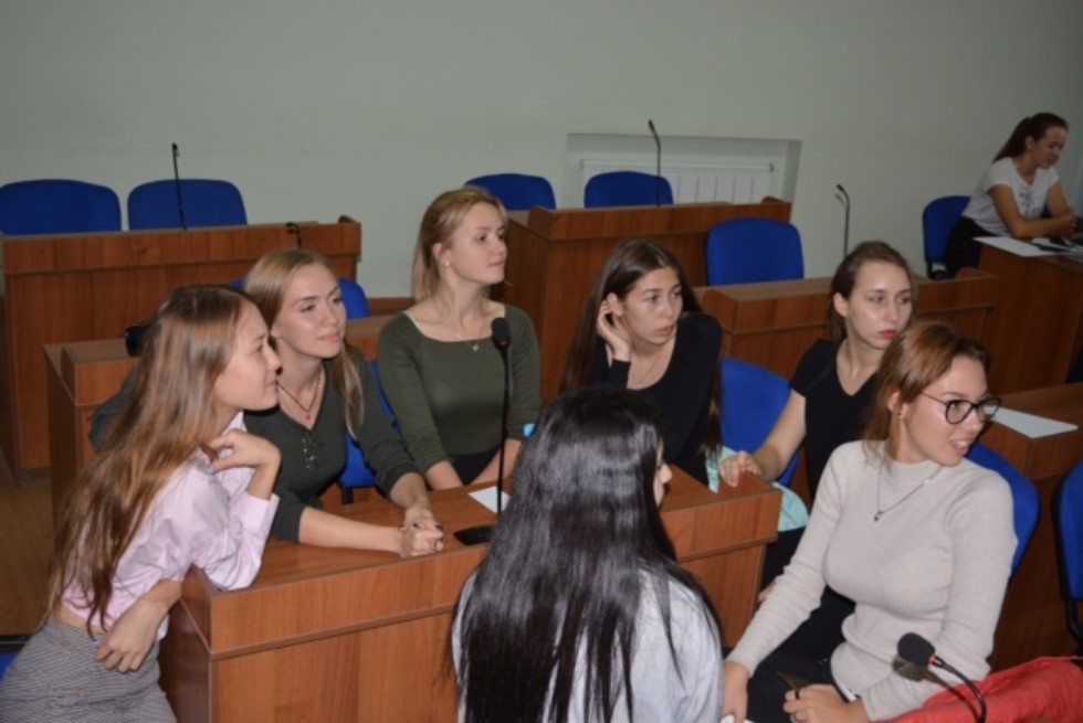 �.�.�������: �������� ����� ����