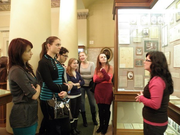 The Council of international undergraduate and postgraduate students organized an excursion for foreign students in the Museum of History of KFU