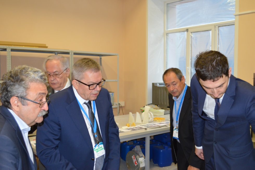 ����� �������� 2016