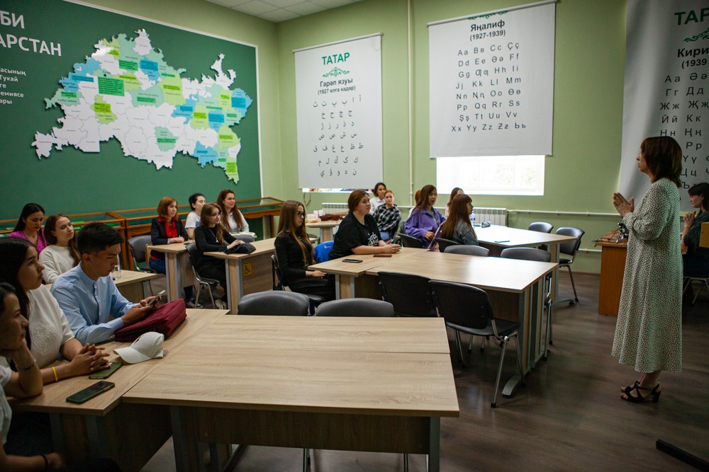 В Елабужском институте продолжаются мероприятия, посвященные дню рождения А.С. Пушкина В Елабужском институте продолжаются мероприятия, посвященные дню рождения А.С. Пушкина