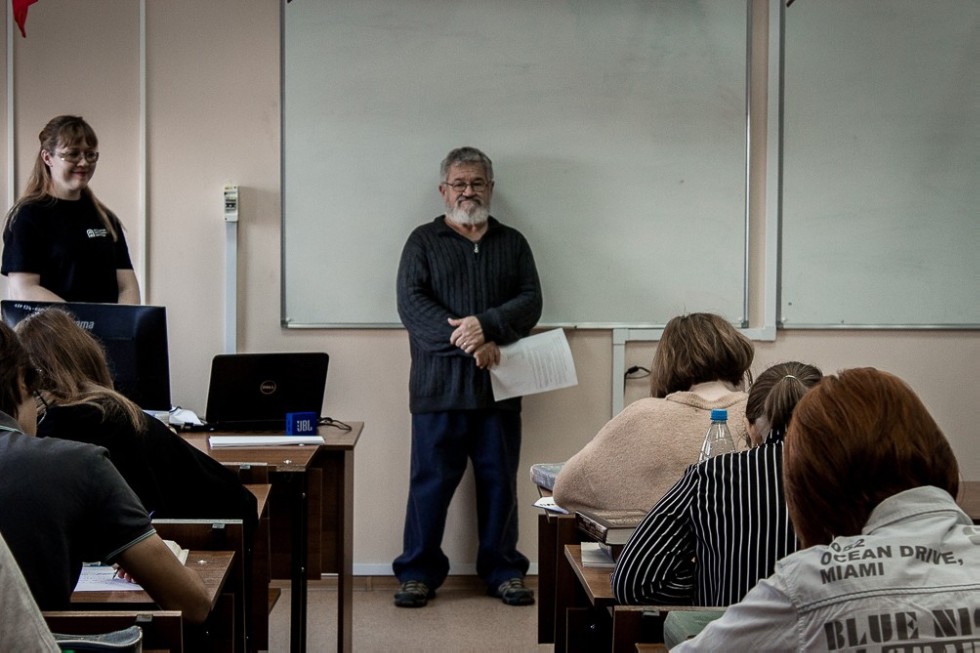 Переводчики за дружбу между народами Переводчики за дружбу между народами