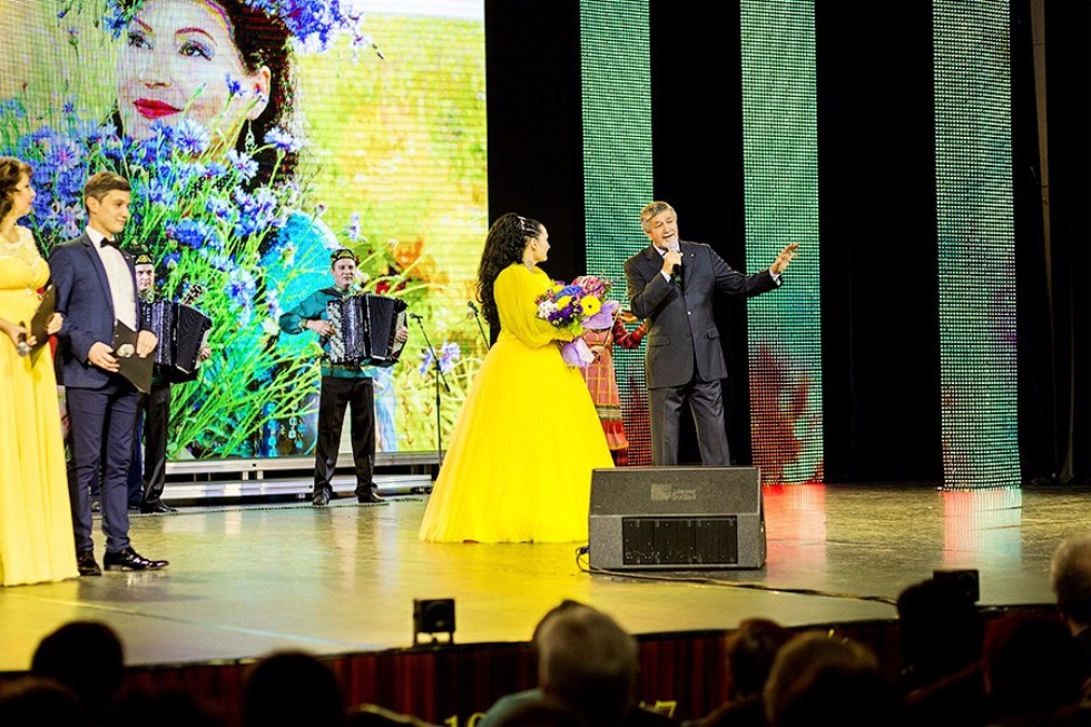 Все началось с судьбоносной песни 'Золотая рыбка' Все началось с судьбоносной песни 'Золотая рыбка'