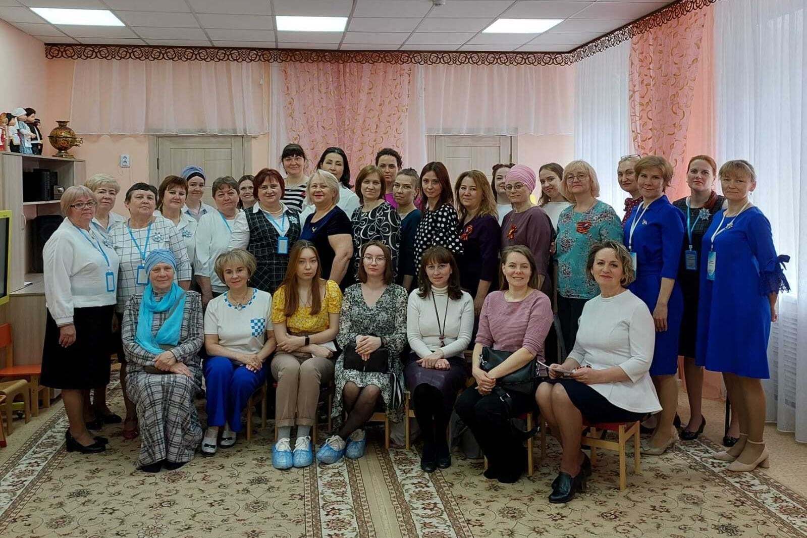 Семинар-практикум 'Развитие коммуникативной компетенции дошкольников с ОВЗ в процессе игровой деятельности' Семинар-практикум 'Развитие коммуникативной компетенции дошкольников с ОВЗ в процессе игровой деятельности'