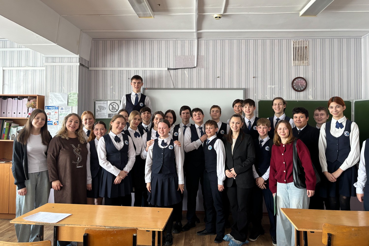 В IT-лицее высадился 'Научный десант': студенты и преподаватели Елабужского института искали баланс IQ и EQ В IT-лицее высадился 'Научный десант': студенты и преподаватели Елабужского института искали баланс IQ и EQ