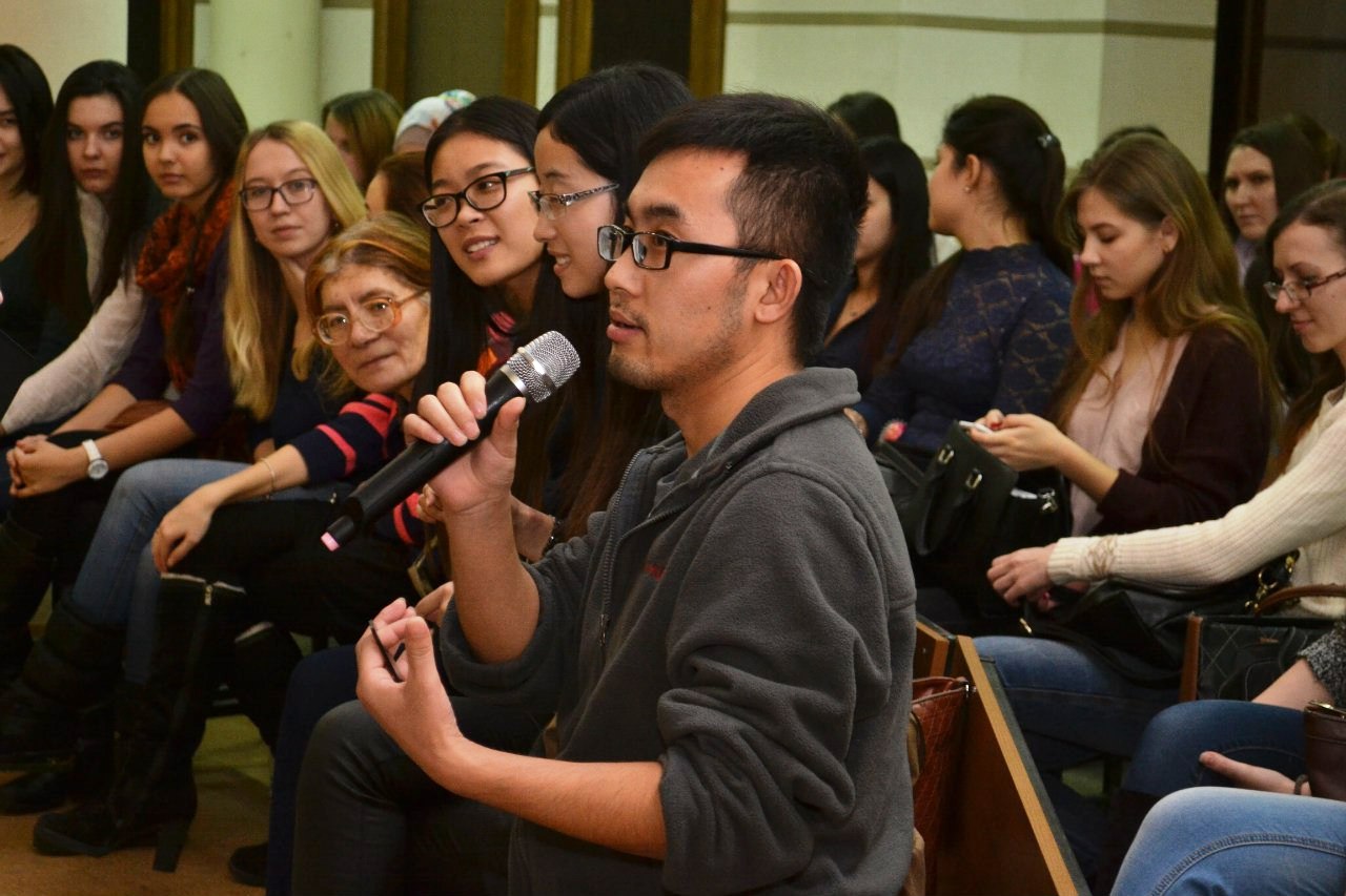 Студенты-филологи запустили новый проект 'Spell Battle' Студенты-филологи запустили новый проект 'Spell Battle'