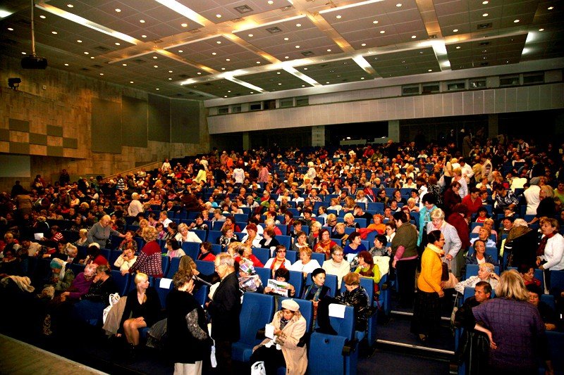 Студенты мудрого возраста вновь сели за парты Студенты мудрого возраста вновь сели за парты