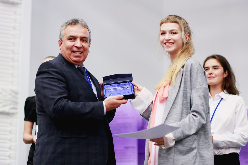 �������� ������