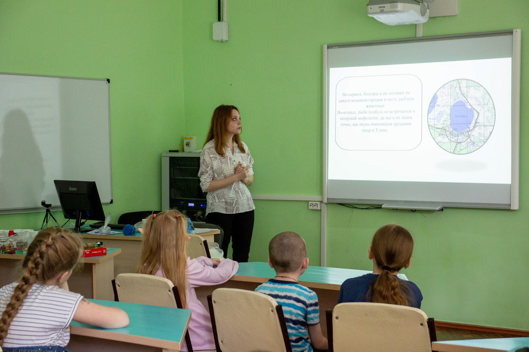 Юные студенты Детского Университета погрузились в историю Елабуги Юные студенты Детского Университета погрузились в историю Елабуги