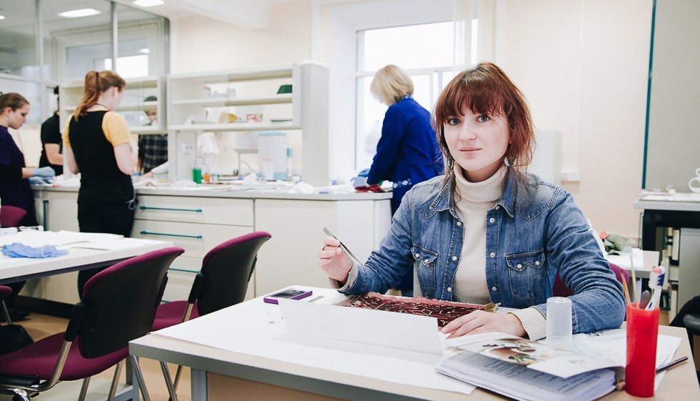 Магистры КФУ проходят обучение под руководством лучших реставраторов России Магистры КФУ проходят обучение под руководством лучших реставраторов России