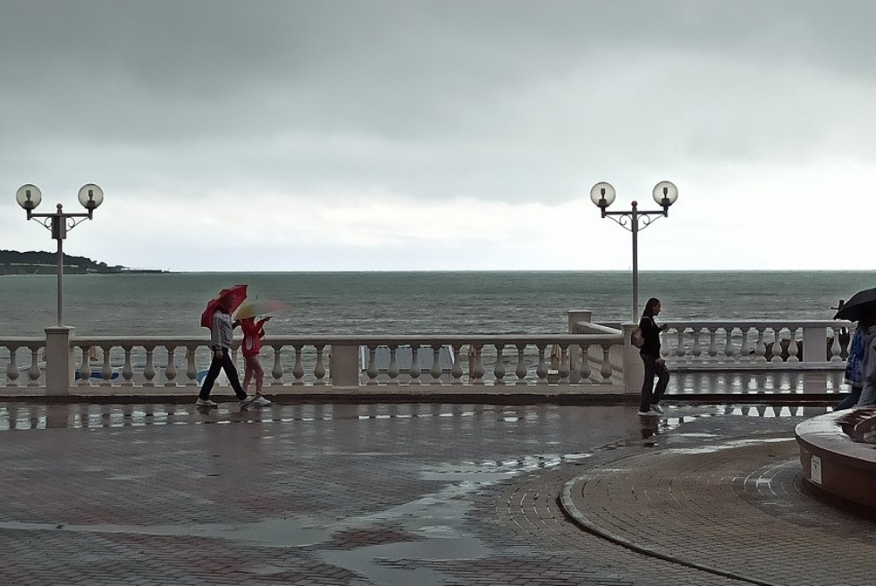 Международная школа-конференция 'Комплексный анализ и его приложения' Международная школа-конференция 'Комплексный анализ и его приложения'