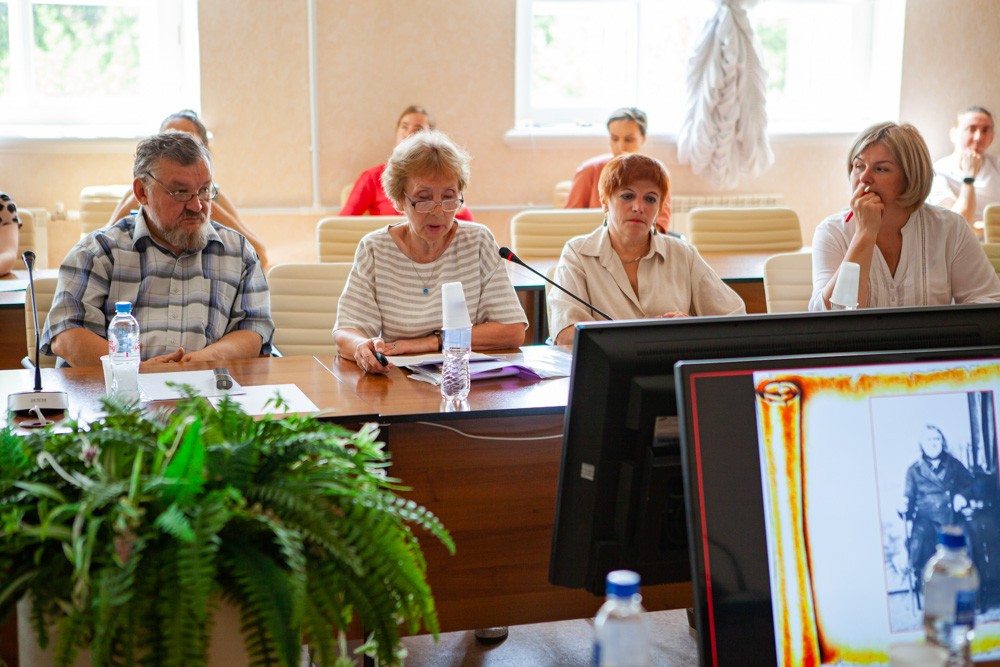 ������ ������ ���� XI ������������� ����������� ������