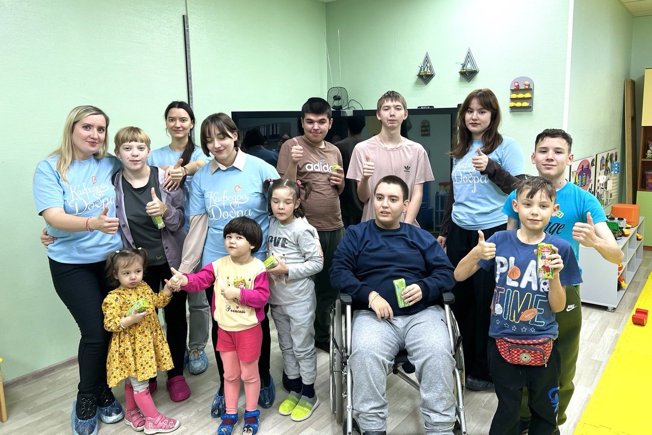 'Кафедра добра' провела мастер-класс для детей реабилитационного центра 'Астра' 'Кафедра добра' провела мастер-класс для детей реабилитационного центра 'Астра'