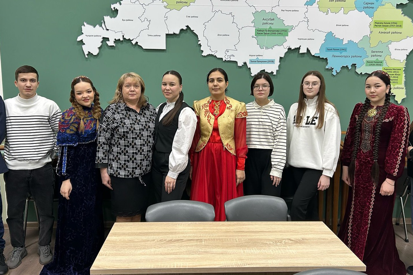 На отделении филологии и истории отметили Международный день Навруз На отделении филологии и истории отметили Международный день Навруз