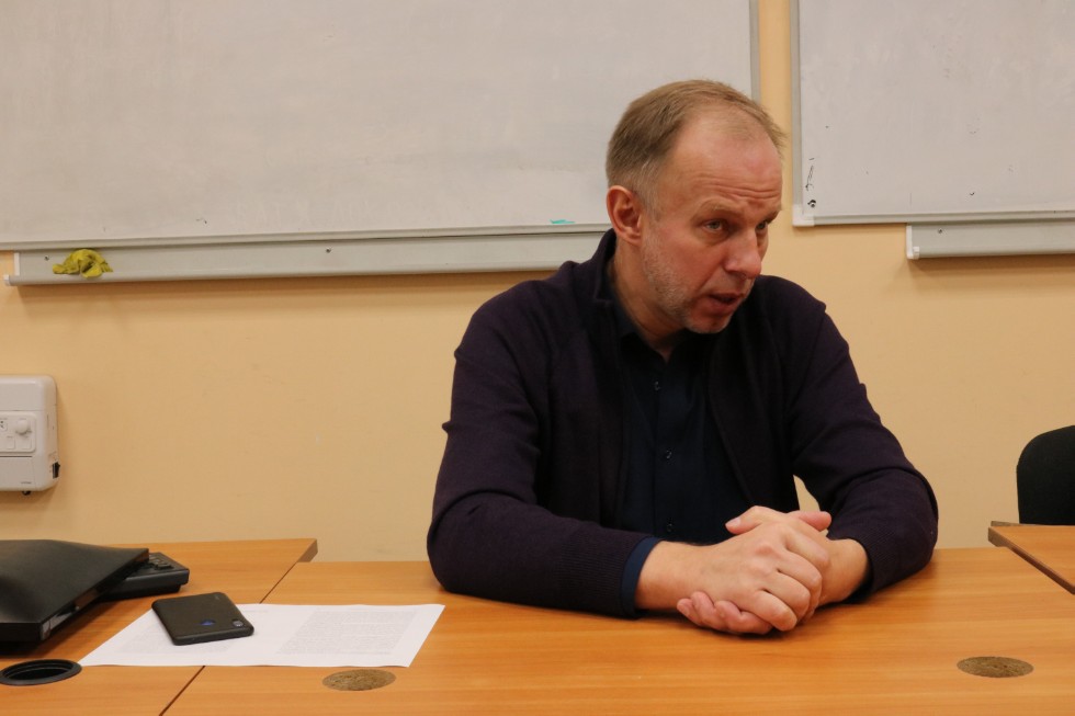 � ������ � ���� - ������ �����, �������� ������ ���������������� � �������������� ������������ � ����������, ���������� �������� ��������� ��������� � ��������������� ������ ��� ���������� ��