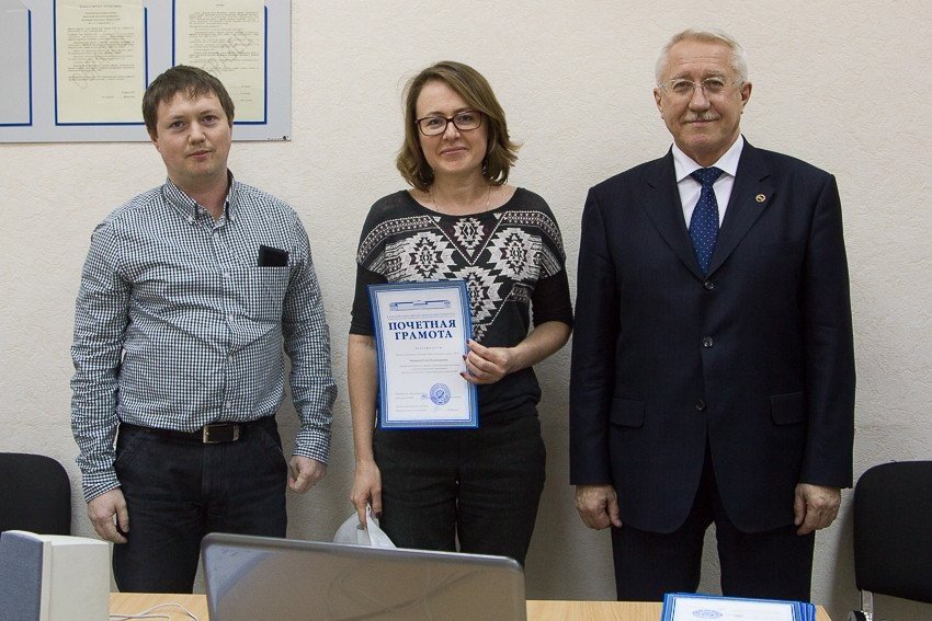 Авторы лучших электронных курсов празднуют победу в Конкурсе Авторы лучших электронных курсов празднуют победу в Конкурсе