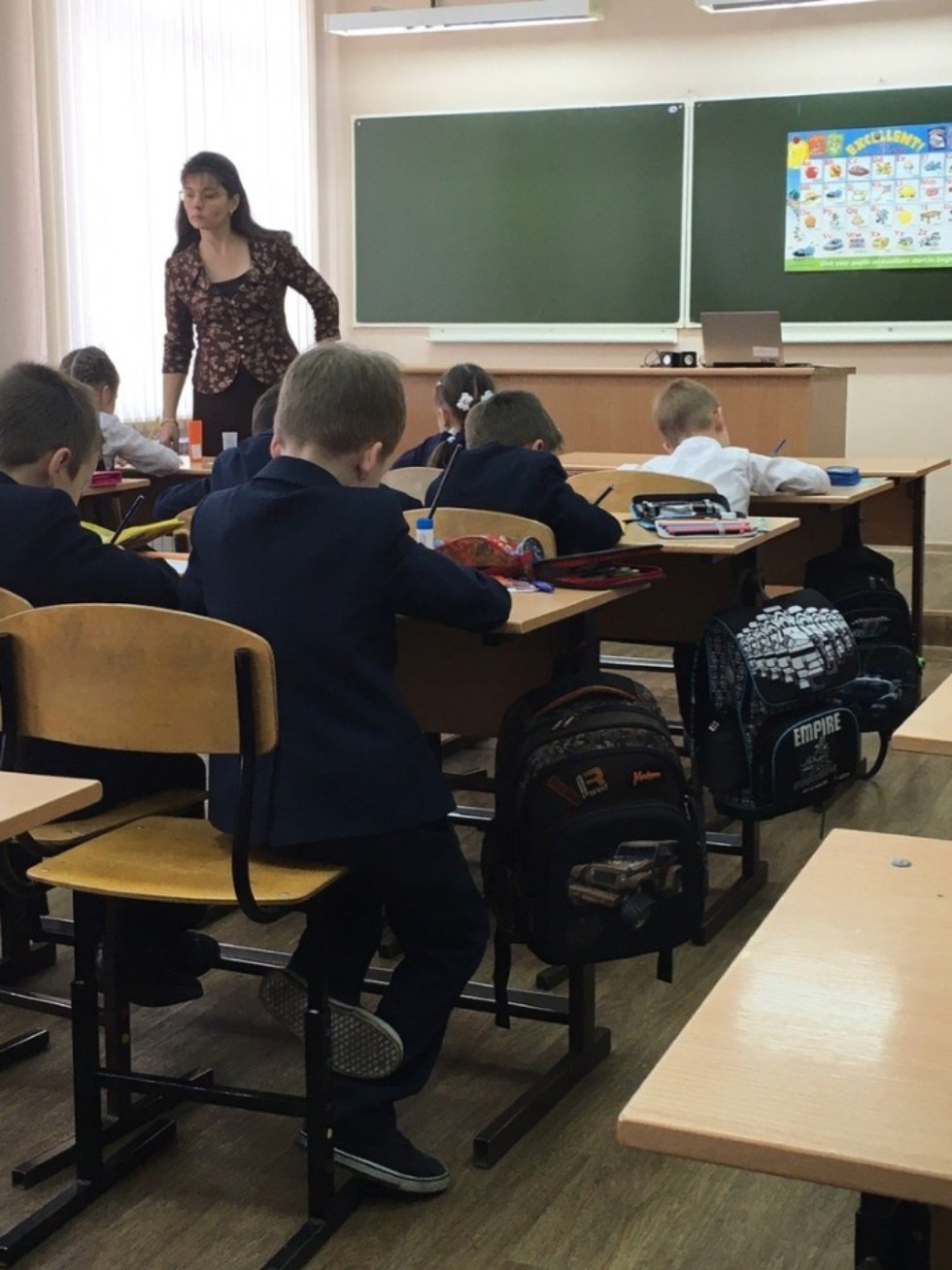 Путешествие по темам 'House' и 'My Day' Путешествие по темам 'House' и 'My Day'