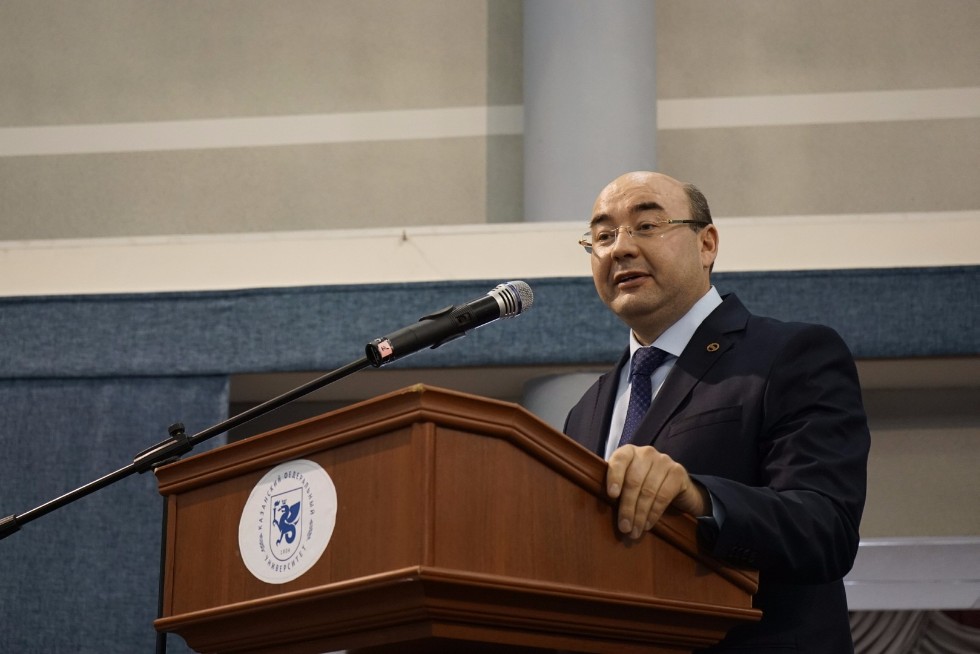 Language Preservation Discussed at the International Summit of Languages and Cultures