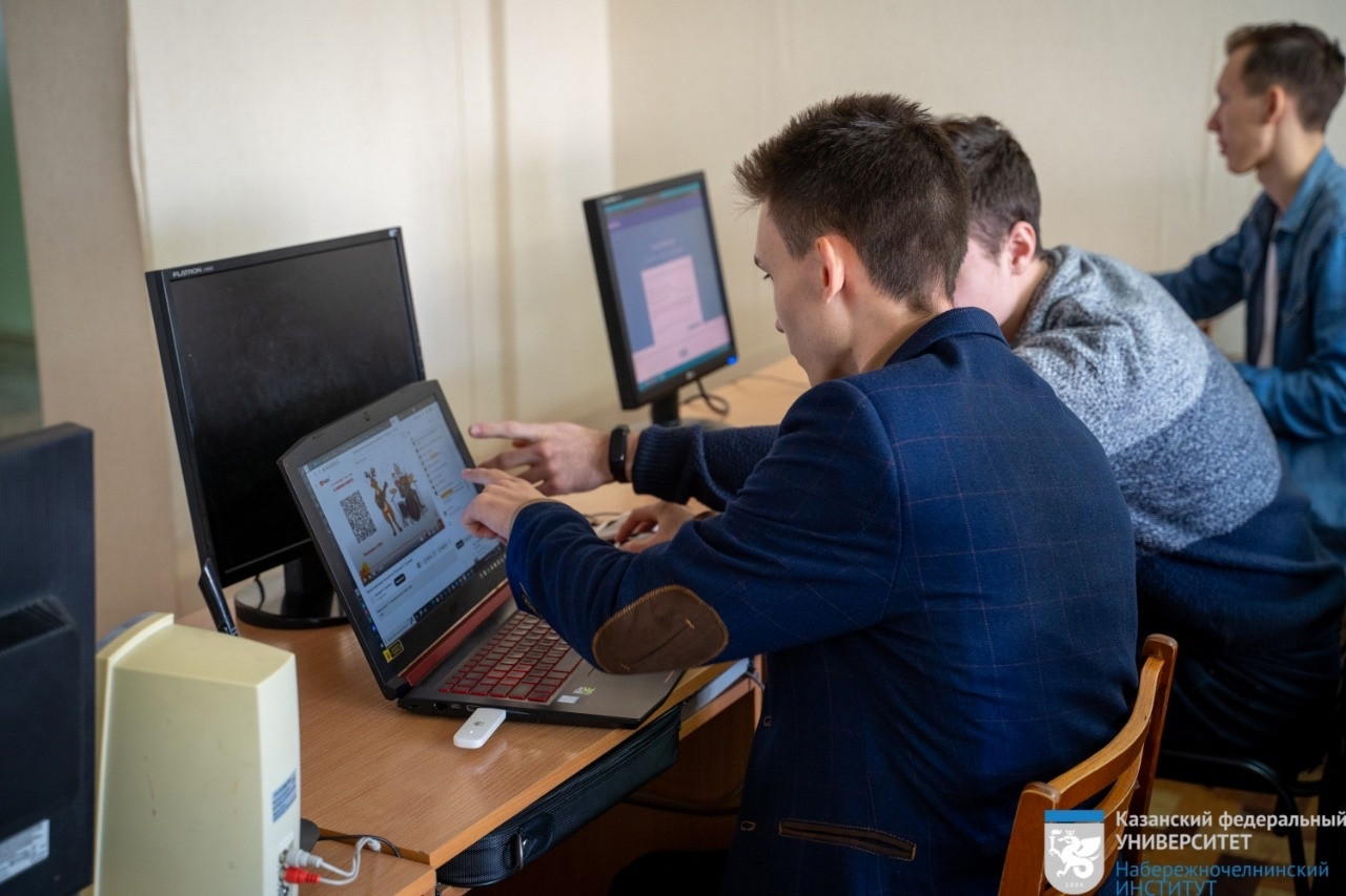 День '1С:Карьеры-2022' День '1С:Карьеры-2022'