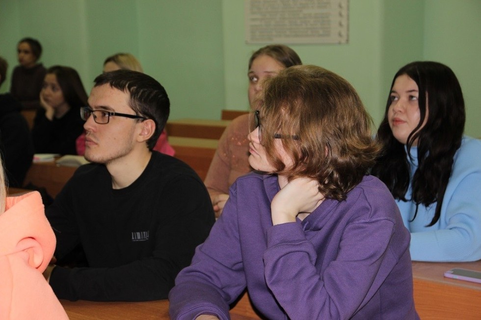 ������� ������: ������������ � �������