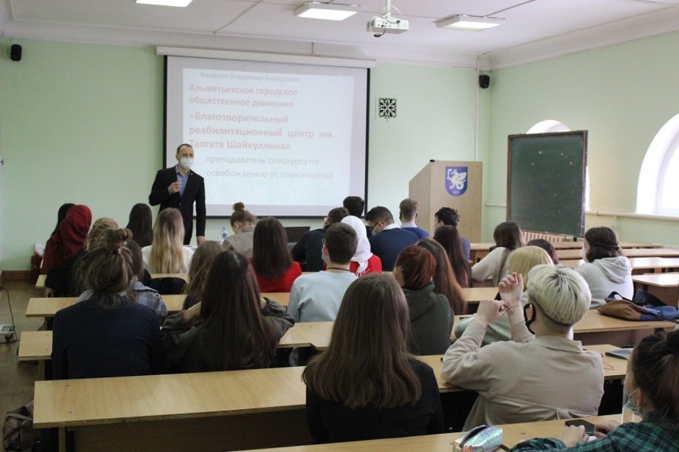 �������� ������� ������ ���������������� ������ � ������������� ��������� � ���������������