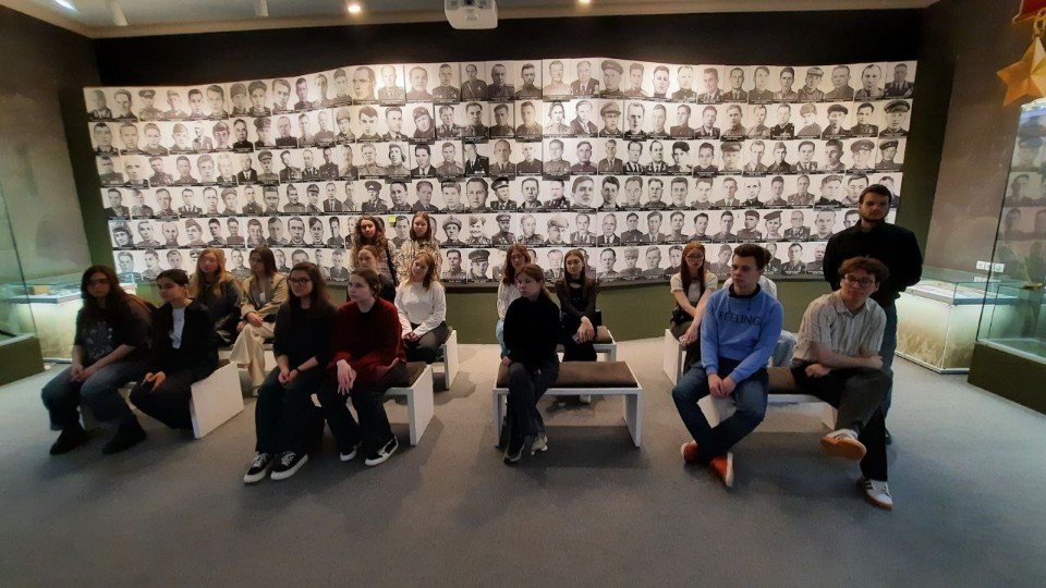 ������������ ��������� �  �����-�������� ������� ������������� ����� ,������, ����������� ���