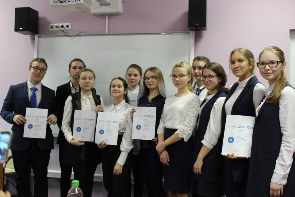 218 �����������