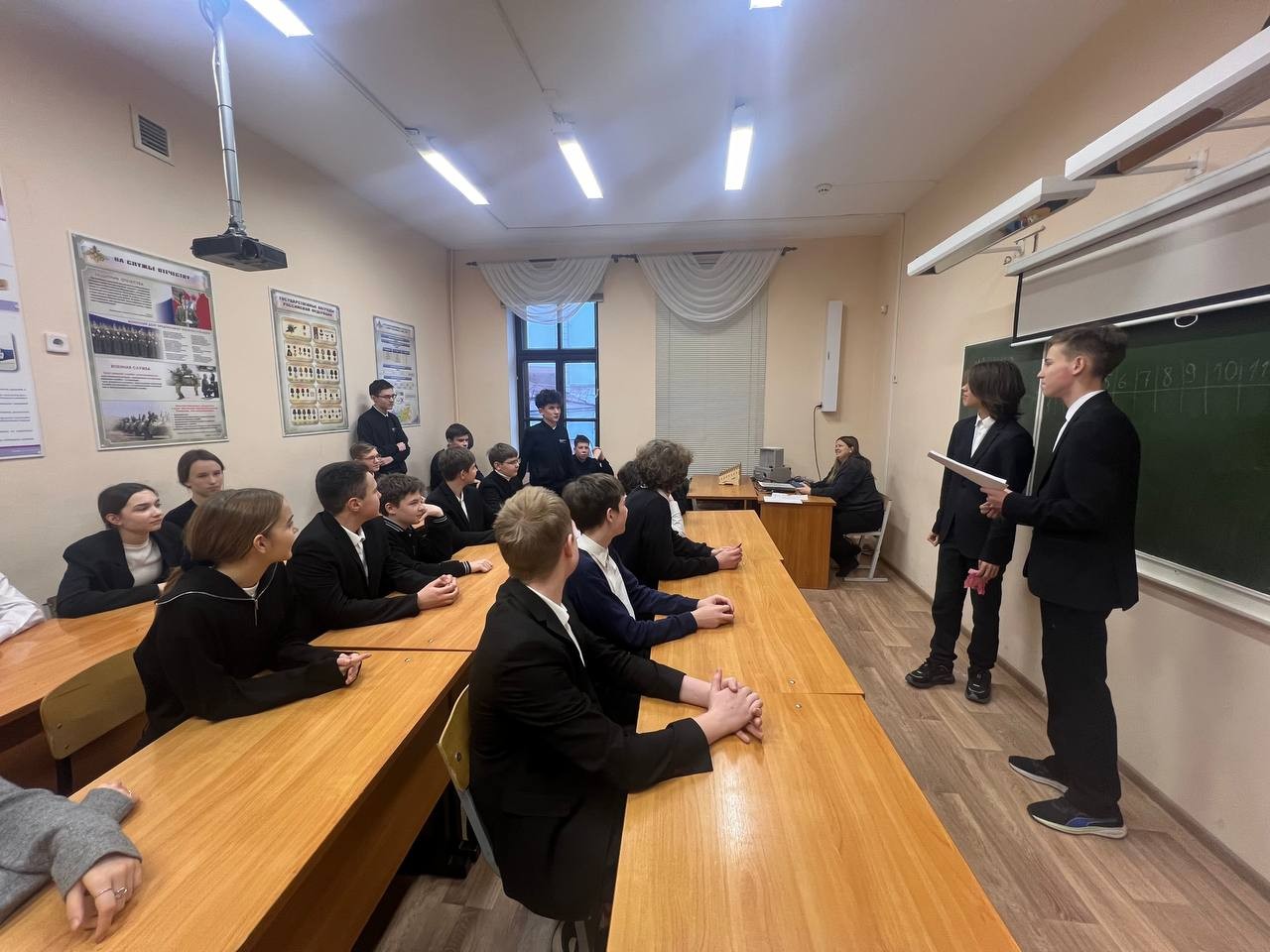 В Лицее имени Н.И. Лобачевского КФУ состоялась игра-квест 'Математический марафон' В Лицее имени Н.И. Лобачевского КФУ состоялась игра-квест 'Математический марафон'