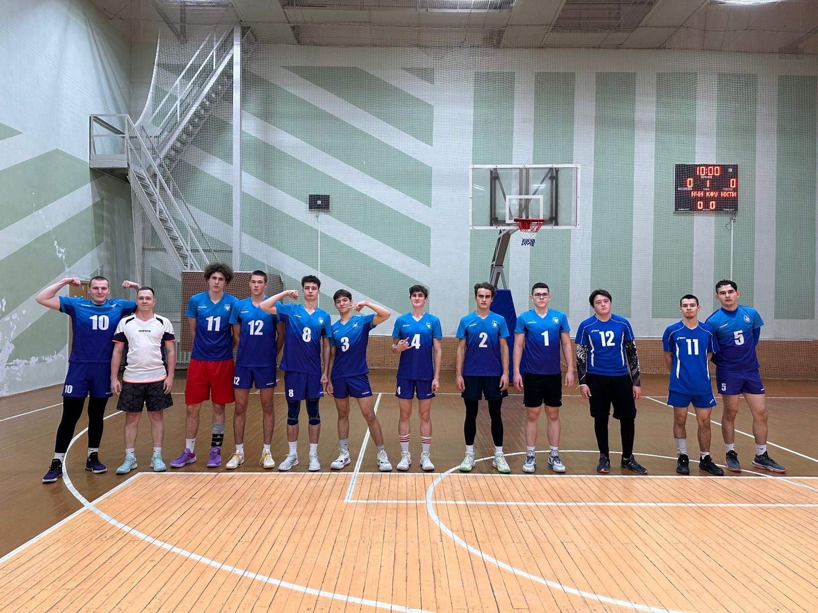 Наша волейбольная команда ? чемпионы зоны 'Восток'! Наша волейбольная команда ? чемпионы зоны 'Восток'!