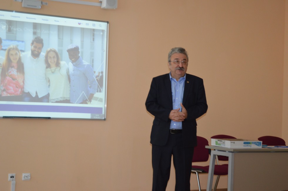 1 �������� 2017 ���� ������ ���������� ��������