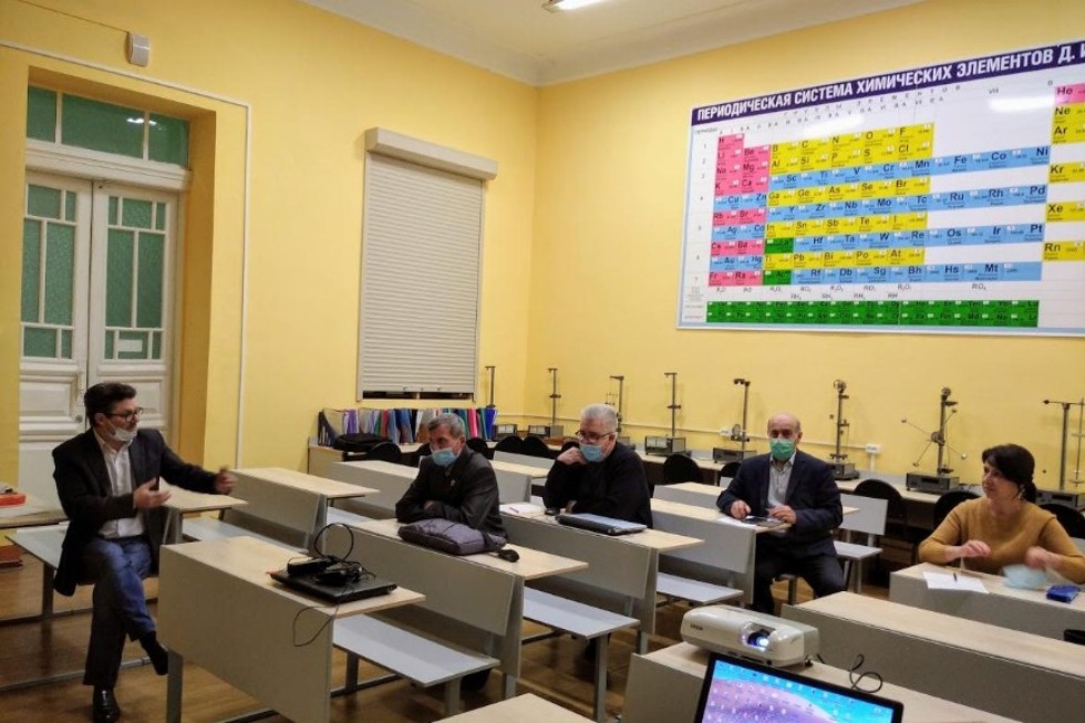 �� ������� ������ ���������� ��������� � ������ �������� ������� ����������� ���