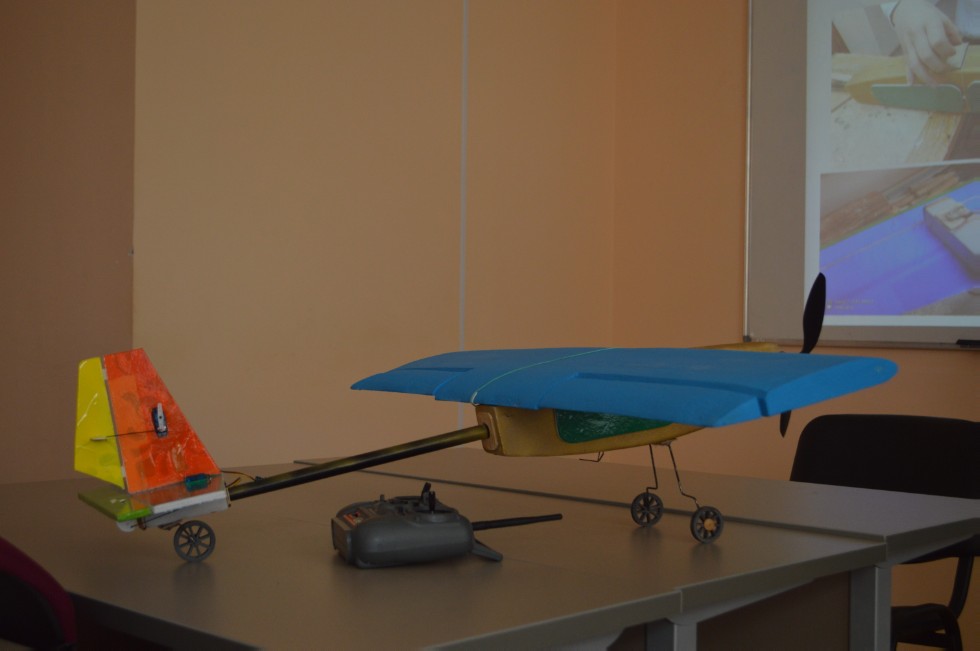 ����� ��������� ���� ������������� 