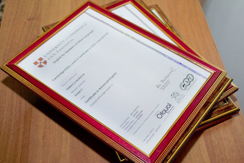 International Cambridge Certificates awarded in KFU
