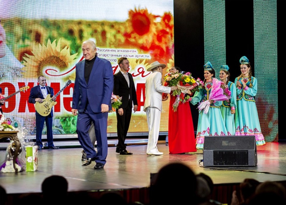 Все началось с судьбоносной песни 'Золотая рыбка' Все началось с судьбоносной песни 'Золотая рыбка'