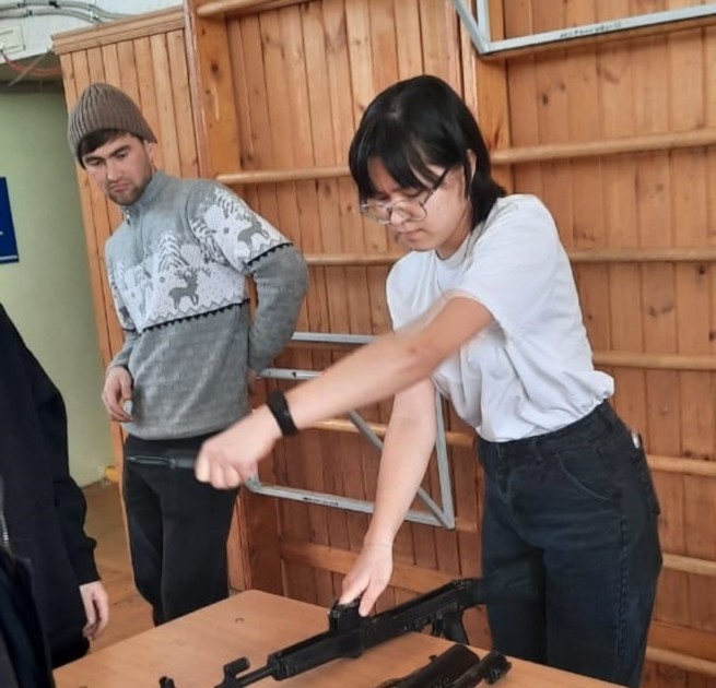 В Елабужском институте прошли соревнования по военно-прикладному многоборью среди студентов В Елабужском институте прошли соревнования по военно-прикладному многоборью среди студентов