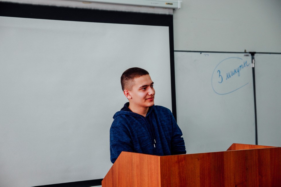 Олимпиада по русскому языку среди иностранных студентов высших учебных заведений г. Казани Олимпиада по русскому языку среди иностранных студентов высших учебных заведений г. Казани