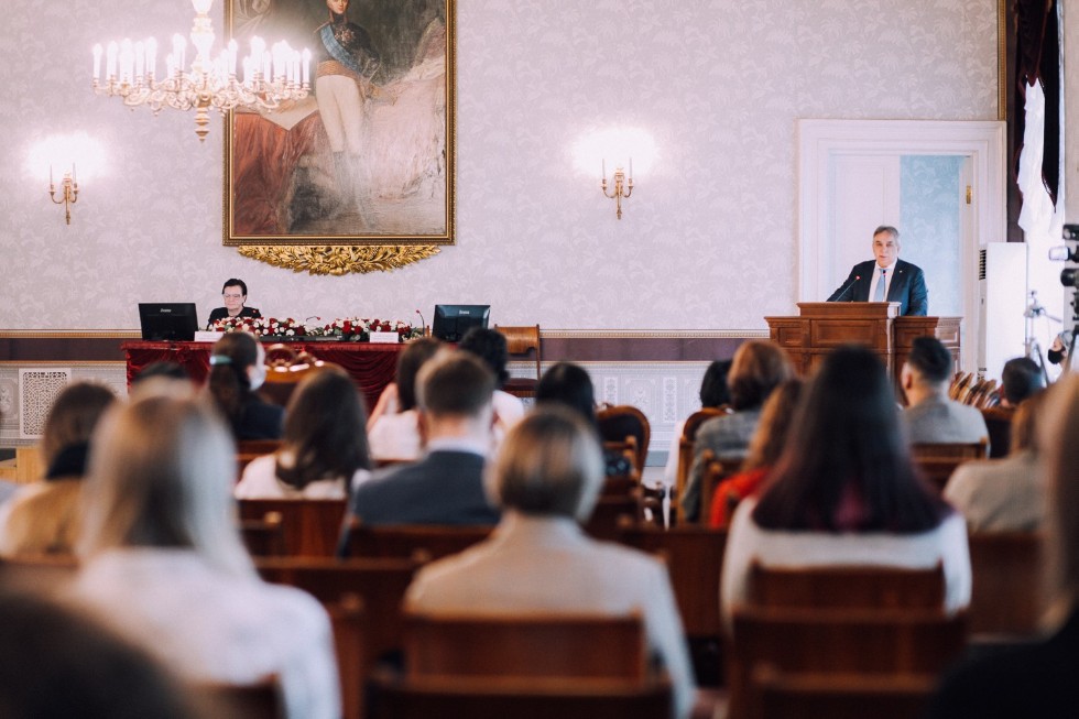 � ��� ��� ����� ������ ����������� �������