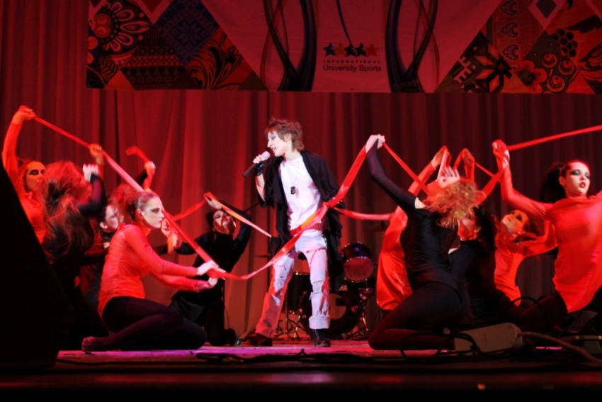 ����������